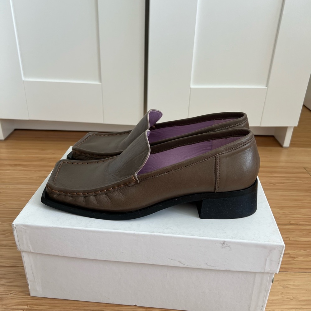 Real leather Brown Flats Moccasin-Style Loafers, Italy, size eur 39, us 9